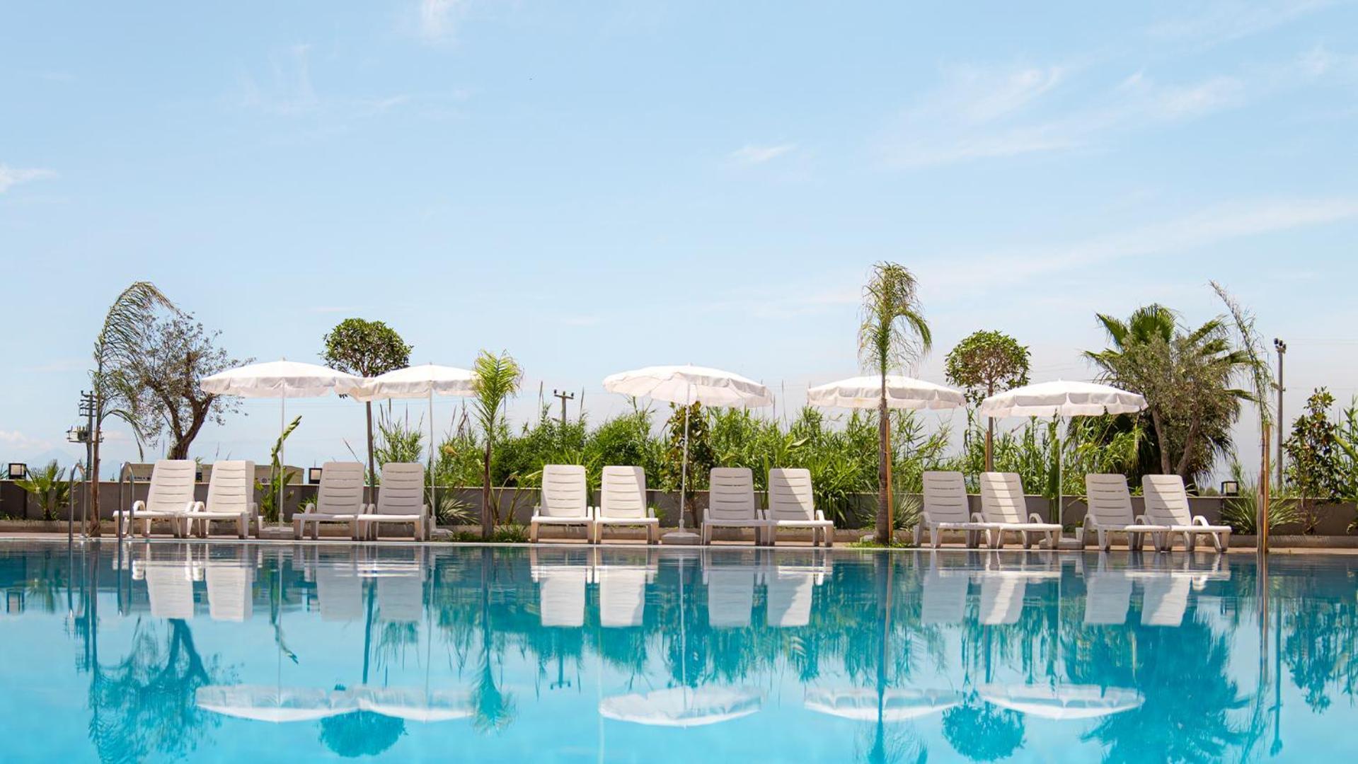 Aparthotel Laristone