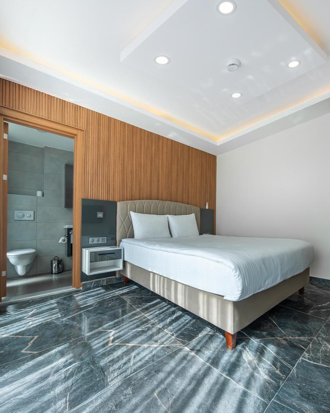 Aparthotel Laristone *